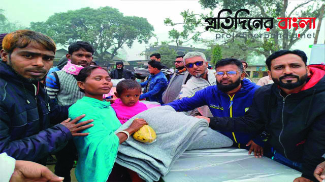 লালমনিরহাটে "সহানুভূতি"র কম্বল ও খাবার বিতরণ