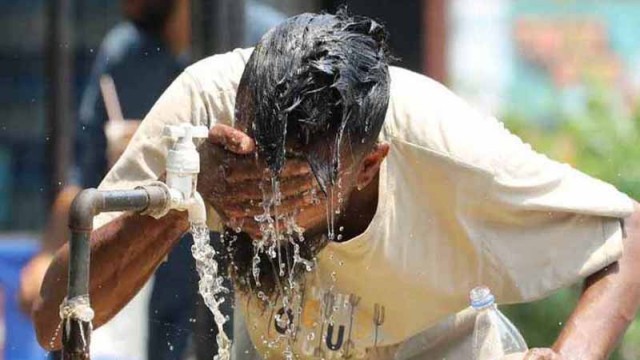 তীব্র তাপে পুড়ছে রাজশাহী ও ঢাকাসহ ২৭ জেলা, বৃষ্টির পূর্বাভাস