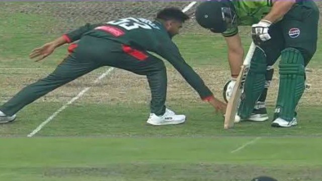 মিরাজের রানআউট ঘিরে বিতর্ক, সমালোচনায় মোহাম্মদ কাইফ ও অজয় জাদেজা