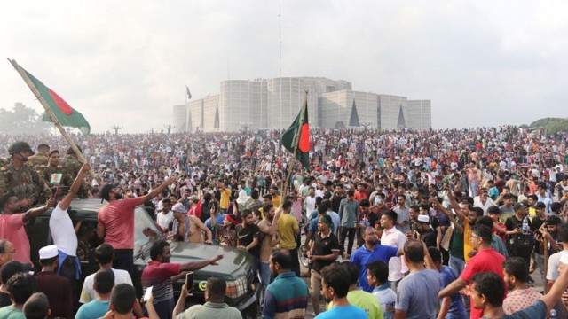 ঐতিহাসিক জুলাই গণঅভ্যুত্থান স্মরণে দেশজুড়ে ‘আইডিয়া প্রতিযোগিতা’