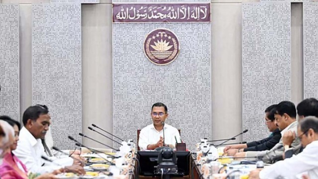 হজে উন্নত সেবা নিশ্চিত করতে আরবি ভাষায় দক্ষ কর্মী নিয়োগের নির্দেশ প্রধানমন্ত্রীর