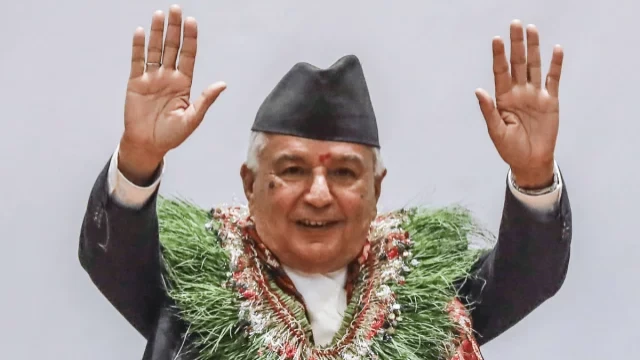 প্রধানমন্ত্রীর পর এবার পদত্যাগ করলেন নেপালের প্রেসিডেন্ট