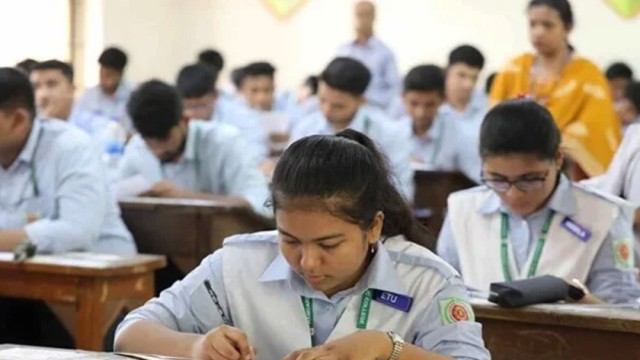 এইচএসসি পরীক্ষার বাকি ১০ দিন, এলো নতুন নির্দেশনা