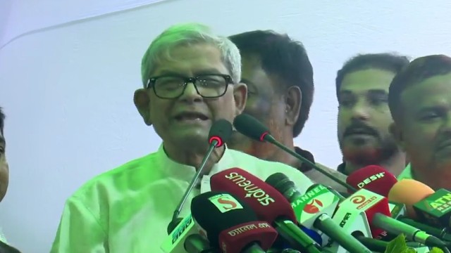 দখল-চাঁদাবাজি করলেই আপনি আওয়ামী লীগ  হয়ে গেলেন - মির্জা ফখরুল