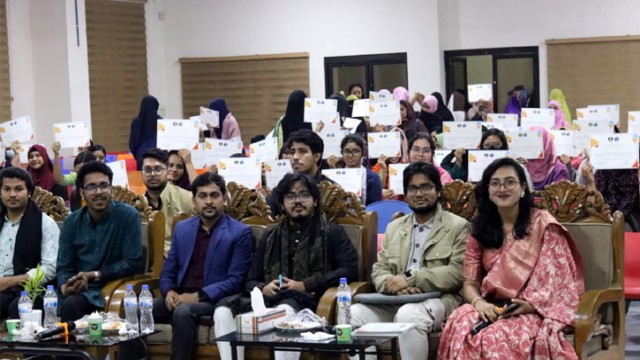 ঢাবিতে ছাত্রশক্তির উদ্যোগে শিক্ষার্থীদের জন্য ‘অ্যাডভান্স এআই’ কর্মশালা