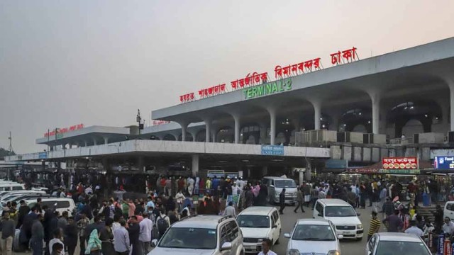 মধ্যপ্রাচ্যে উত্তেজনা: ঢাকা থেকে ১১ দিনে ৩৬৭টি ফ্লাইট বাতিল, চরম ভোগান্তিতে যাত্রীরা