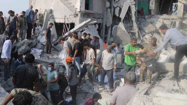 ইরানে বালিকা বিদ্যালয়ে হামলা: মৃতের সংখ্যা বেড়ে ১৫৩