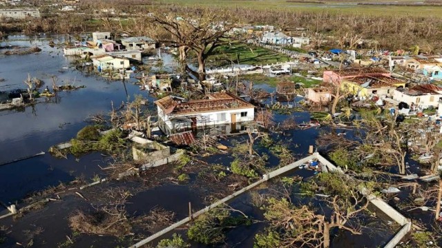 শতাব্দীর ভয়াবহ তাণ্ডব চালিয়ে অবশেষে দুর্বল হলো ঘূর্ণিঝড় ‘মেলিসা’