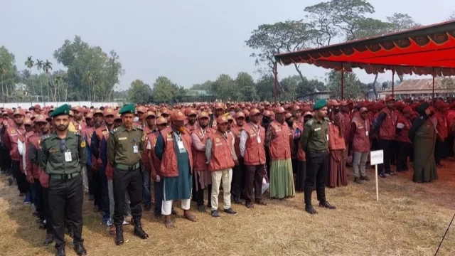 অর্থের বিনিময়ে ‘ভুয়া’ আনসার নিয়োগের অভিযোগ, প্রাথমিক সত্যতা পেয়ে ব্যবস্থা