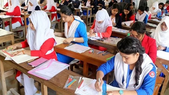 আজ থেকে শুরু এইচএসসি ও সমমানের পরীক্ষা