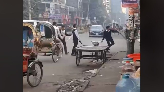 শান্তিচুক্তি’ ভেঙে আবারও ঢাকা কলেজ–আইডিয়াল কলেজ শিক্ষার্থীদের সংঘর্ষ