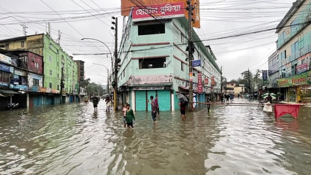 সিলেটে অকাল বন্যার আশঙ্কা: ২৮ এপ্রিলের মধ্যে ধান কাটার পরামর্শ