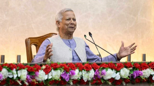 ড. ইউনুস ৩০ জুনের পর একদিনও থাকবেন না: প্রেস সচিব