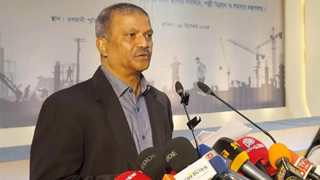 নতুন এমপিদের সাবেক স্পিকারের শপথ পড়ানোর সুযোগ নেই - আইন উপদেষ্টা