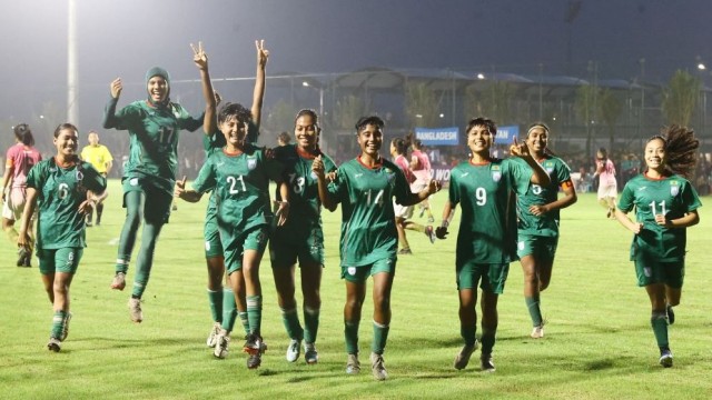 দুই মাঠের ‘অসাধারণ’ ম্যাচে ভুটানকে উড়িয়ে সহজ জয় বাংলাদেশের