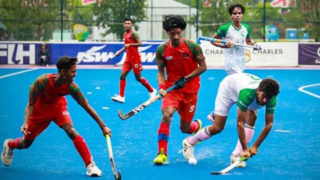 পাকিস্তানের কাছে হেরে চীনের ফলাফলের ওপর নির্ভর করছে বাংলাদেশের ভাগ্য