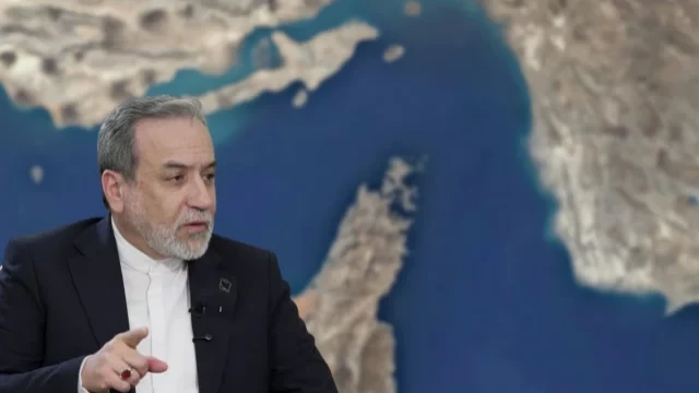 হরমুজ প্রণালিতে বাংলাদেশসহ ৬ দেশের জাহাজে নিরাপত্তা দেবে ইরান