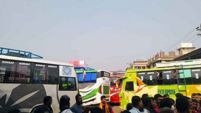 অনুমতি ছাড়া বাসভাড়া না বাড়াতে মালিক সমিতির কঠোর নির্দেশনা