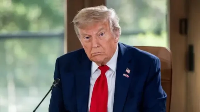 ইরানকে স্বাধীনতা এনে দিতে প্রস্তুত যুক্তরাষ্ট্র : ট্রাম্প