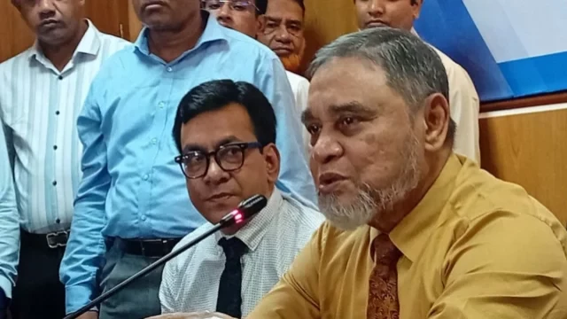 সংবিধান পরিবর্তন না হওয়া পর্যন্ত আগের নিয়মেই নির্বাচন : সিইসি