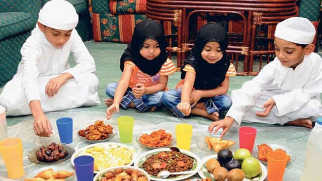 শিশুকে কত বছর বয়স থেকে রোজার অভ্যাস করানো উচিত?