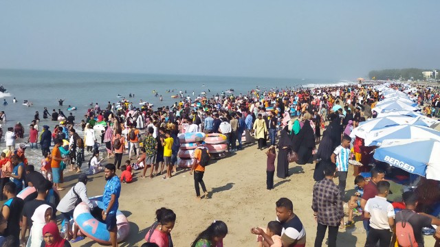 কক্সবাজারে ঘুরতে গিয়ে কোথায় থাকবেন