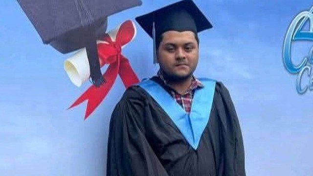 চট্টগ্রাম বিশ্ববিদ্যালয় শিক্ষার্থীর হাত-পায়ের রগ কাটা লাশ উদ্ধার