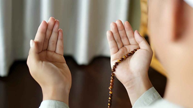 অমুসলিমের জন্য দোয়া করা যাবে?