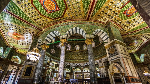 ভেতর থেকে কেমন দেখতে মসজিদুল আকসার ঐতিহাসিক 'কুব্বাতুস সাখরা'?