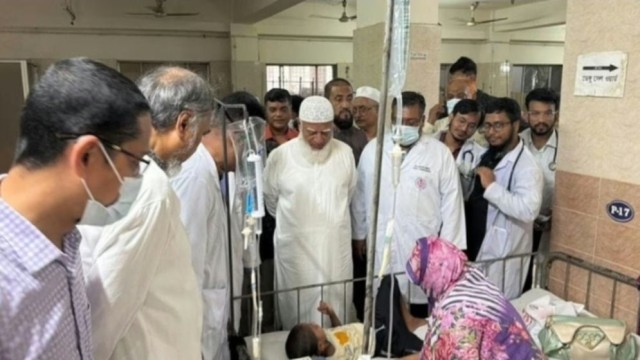 শিশু হাসপাতালে হামের চিকিৎসায় বরাদ্দ বাড়ানোর দাবি জামায়াত আমিরের