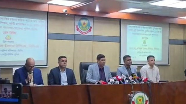 চাঁদাবাজি ও দখল নিয়েই মুছাব্বির হত্যাকাণ্ড: ডিবি