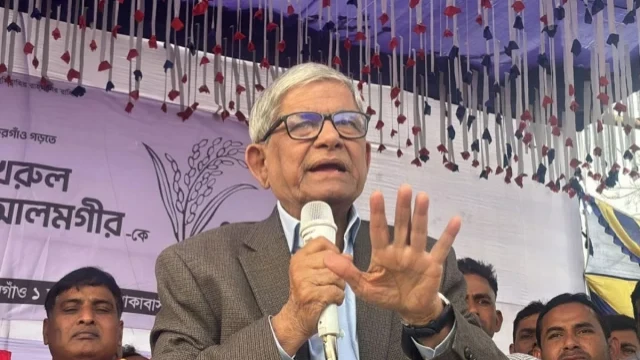 স্বাধীনতা বিরোধীদের হাতে কি দেশ তুলে দেব-- প্রশ্ন মির্জা ফখরুলের