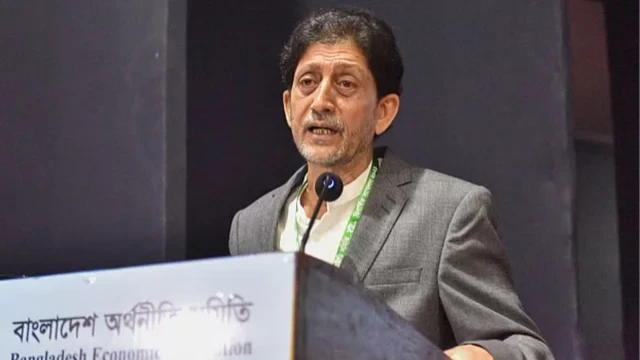জনতা ব্যাংকের সাবেক চেয়ারম্যান আবুল বারাকাত গ্রেপ্তার