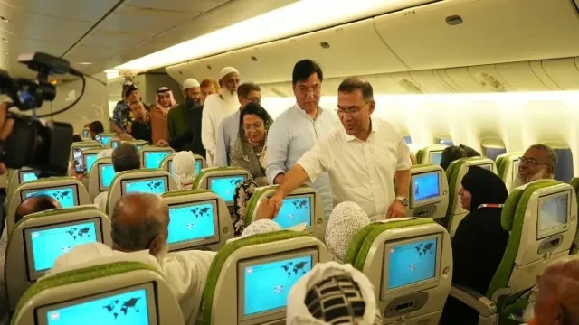 আগামী বছর হজের খরচ আরও কমানোর ঘোষণা প্রধানমন্ত্রীর