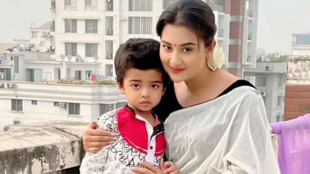 বুবলীর ছেলে বীরের জন্মদিন আজ