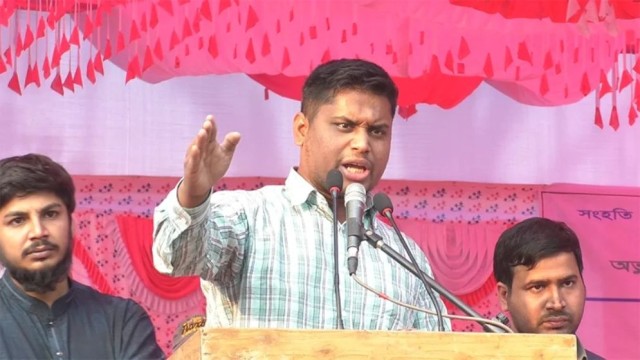 এই প্রহসন মেনে নেওয়া হবে না’, আসিফের পোস্টের পর হাসনাতের হুঙ্কার