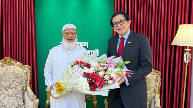 জামায়াত আমিরের সঙ্গে সিঙ্গাপুর হাইকমিশনের প্রতিনিধি সৌজন্য সাক্ষাৎ