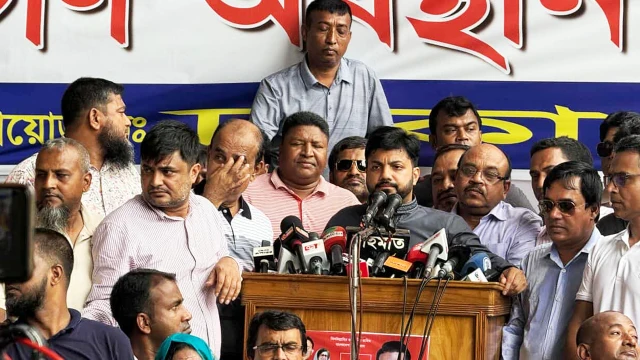 আন্দোলন চলবে, নাগরিক সেবা থাকবে সচল: ইশরাক