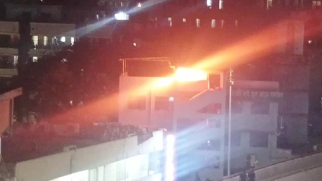 রাজধানীতে মসজিদে আগুন