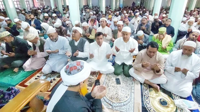 খালেদা জিয়ার সুস্থতা কামনায় সারা দেশে বিশেষ দোয়া