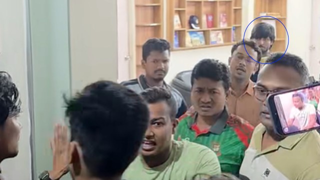 শাহবাগে সংঘর্ষের জেরে থানার ভেতরে হামলার অভিযোগ, উত্তেজনা ছড়ায় এলাকায়
