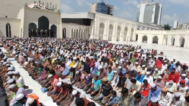 ইচ্ছাকৃত জুমার নামাজ ছেড়ে দেওয়ার ক্ষতি