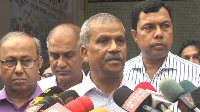 দেশে প্রবাসীদের জন্য হাসপাতাল নির্মাণের ঘোষণা আসিফ নজরুলের