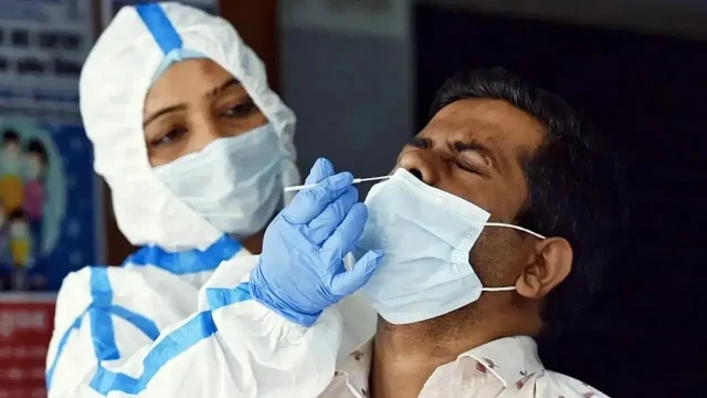 করোনাভাইরাসে একদিনে ৫ জনের মৃত্যু, শনাক্ত ৩৬