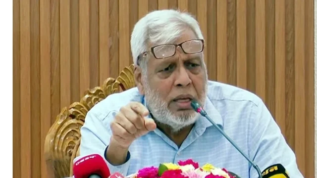 তেলের দাম বাড়ার সম্ভাবনা নেই: জ্বালানি উপদেষ্টা