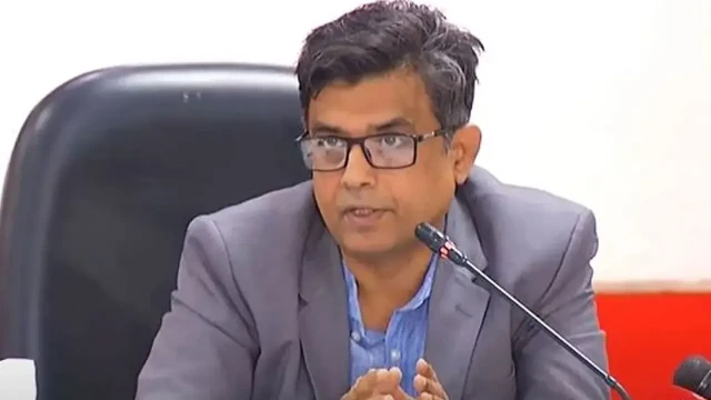 মব নয়, এটি প্রেশার গ্রুপ: প্রেস সচিবের ব্যাখ্যা