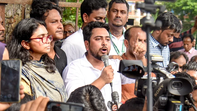 "শুধু ক্ষমতা পরিবর্তনের জন্য নয়, জুলাই আন্দোলন ছিল বৈষম্যের বিরুদ্ধে" — নাহিদ