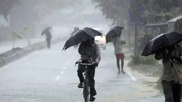 রাত ১টার মধ্যে ঝড়-বৃষ্টির শঙ্কা: সাত জেলায় সতর্কবার্তা