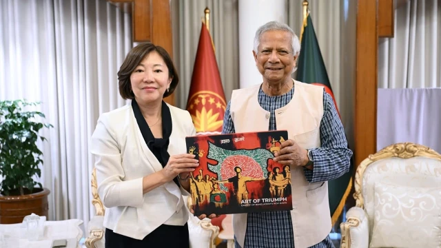 জাপানের সহযোগিতা বাড়াতে প্রধান উপদেষ্টার আহ্বান