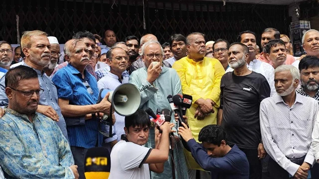 দেশে অর্থনীতির করুণ অবস্থা চলছে: রুহুল কবির রিজভী